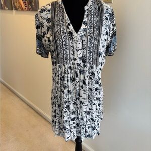 Knox Rose Black and White Patterned Mini Dress
